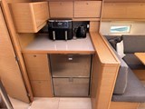 Dufour 430 Grand Large Galley